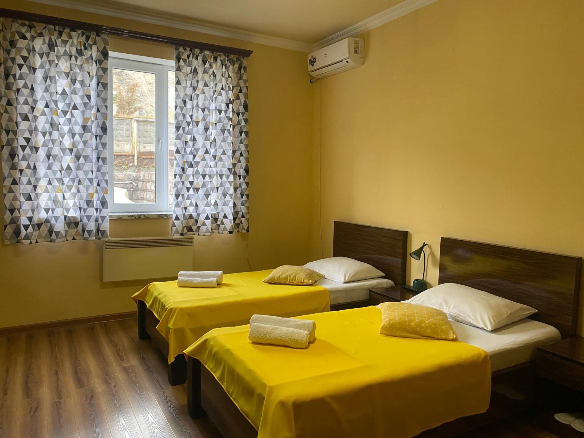 Guesthouse Aygestan Jerevan Eksteriør bilde